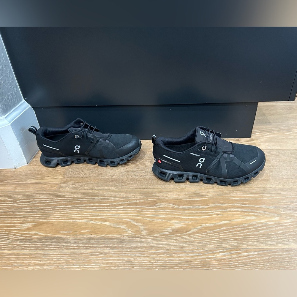 On Running Black Athletic Shoes